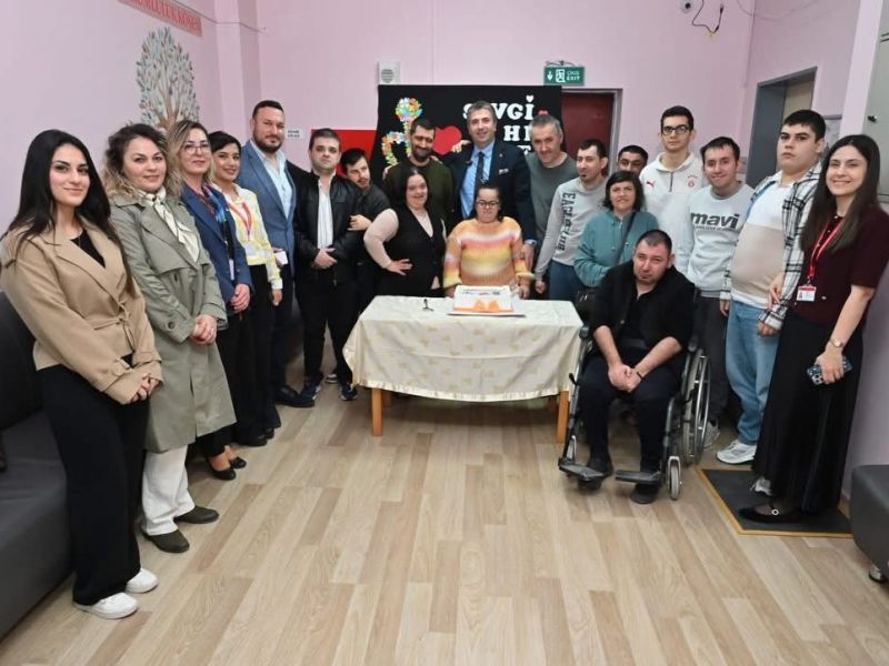 Başkan Erhan Güzel’den 3 Aralık Dünya Engelliler Günü’nde Rehabilitasyon Merkezi Ziyaretleri